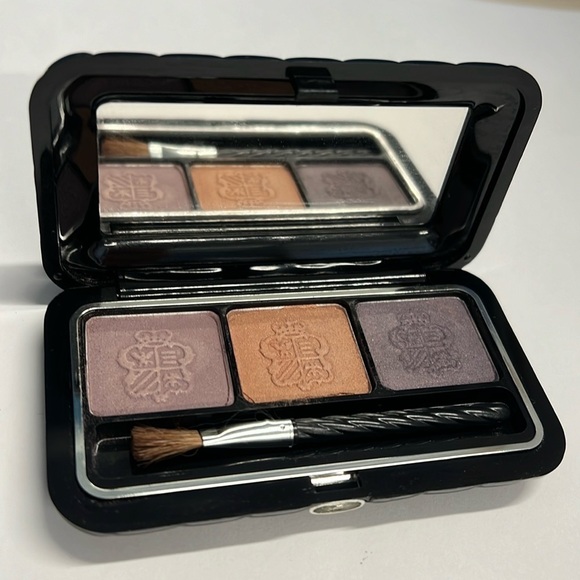 Borghese Shadow Milano Trio San Savino 96 - New. Discontinued. Full Size. - Picture 1 of 3
